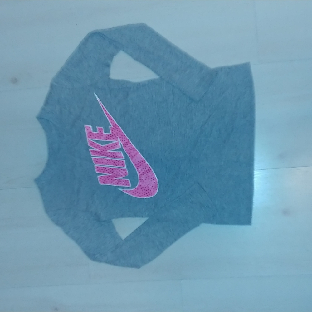 NIKE Toddler girl long sleeve Tshirt size 5
